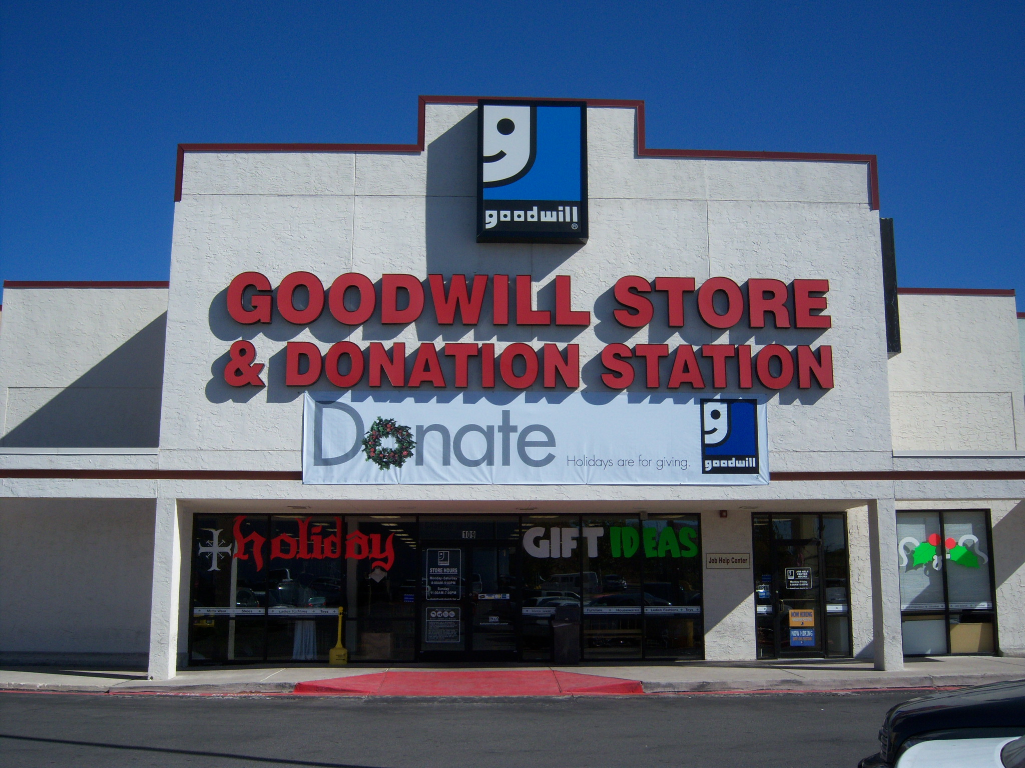 Photo of Goodwill on Austin Highway at Eisenhauer/Harry Wurzbach.