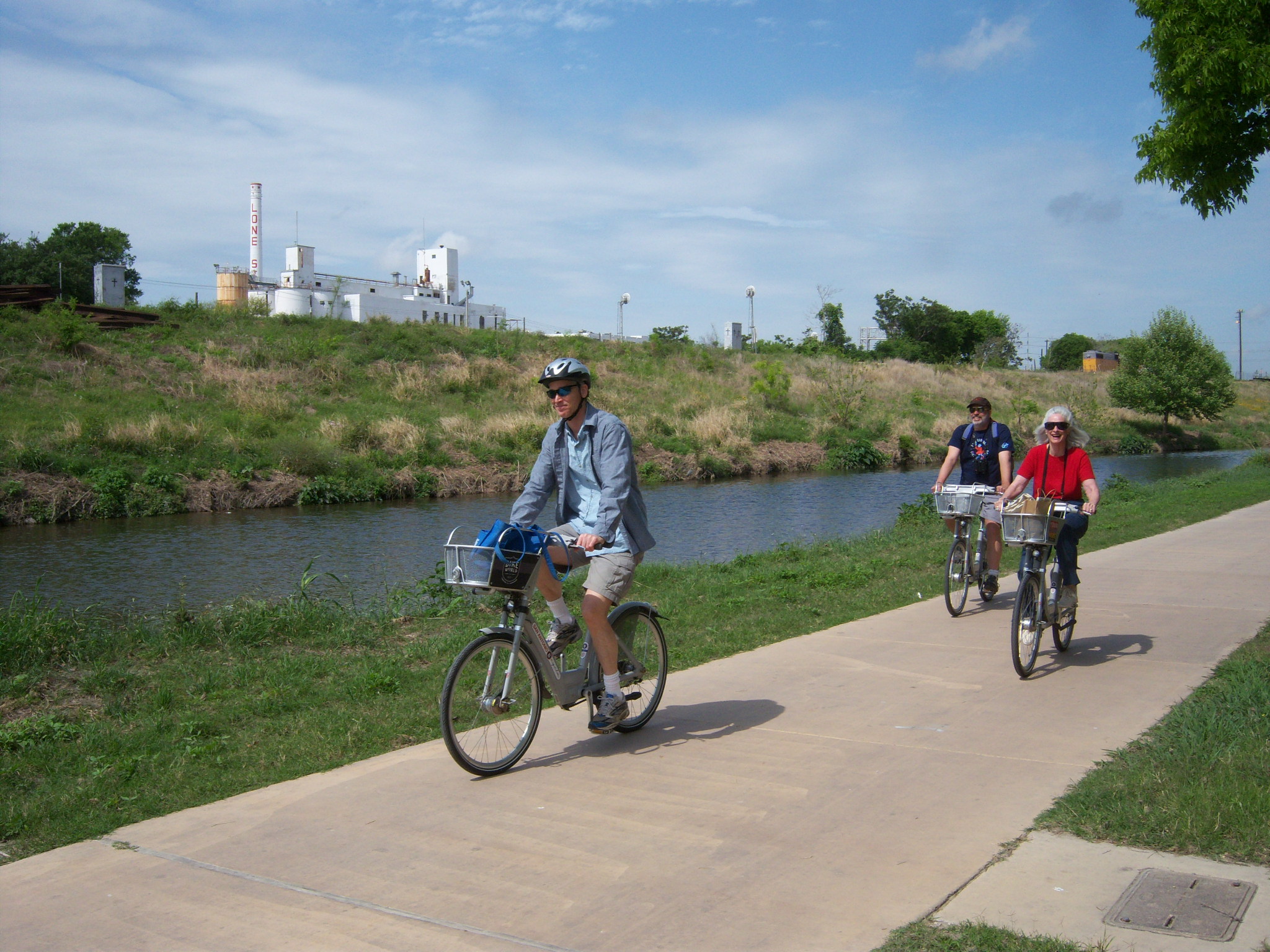 San Antonio B-cycle: Mission Reach - San Antonio Tourist